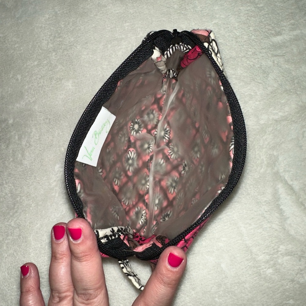 Vera Bradley Small Cosmetic in Mocha Rouge (EUC) - Picture 3 of 3